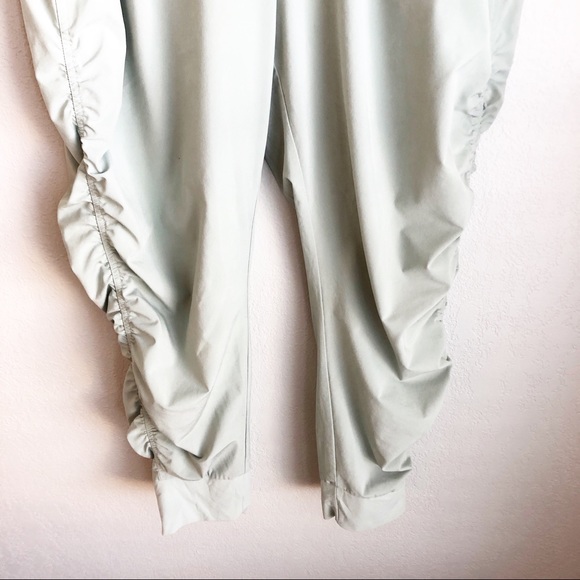 ATHLETA green attitude pants 8P (petite) - Picture 5 of 10